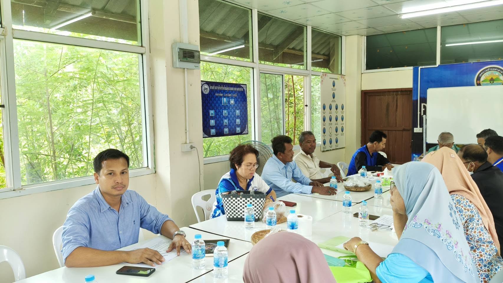 ทต.ศาลาด่าน เข้าร่วมประชุมคณะกรรมการบริหารชมรมผู้สูงอายุตำบลศาลาด่าน ครั้งที่ 52568