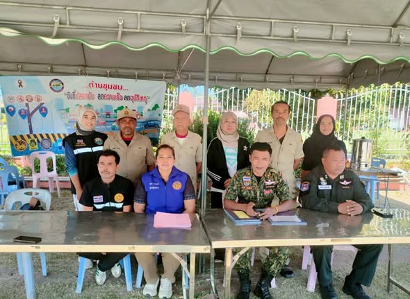 ร่วมกัน "เปลี่ยน 7 วัน อันตราย ให้เป็น 7 วัน แห่งความสุขของครอบครัว" (เข้าสู่วันที่หก)
